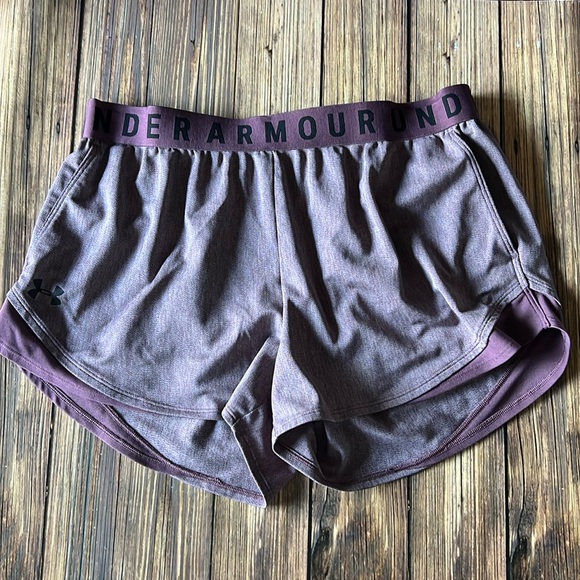 Under Armour Unlined Purple Athletic Shorts L - Picture 1 of 3